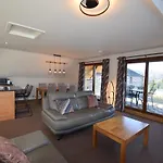 Elderbeck Apartment *