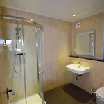 Elderbeck Apartment
